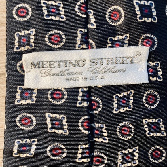 Vintage Meeting Street 100% Silk Tie Made in USA Black w. Pink & Blue Pattern - Picture 4 of 6